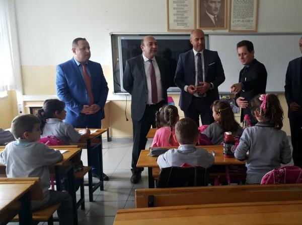 Sayın Kaymakamımız Edip ÇAKICI ve Belediye Başkanımız Hasan TOGAR´ın Okulumuza Ziyaretleri